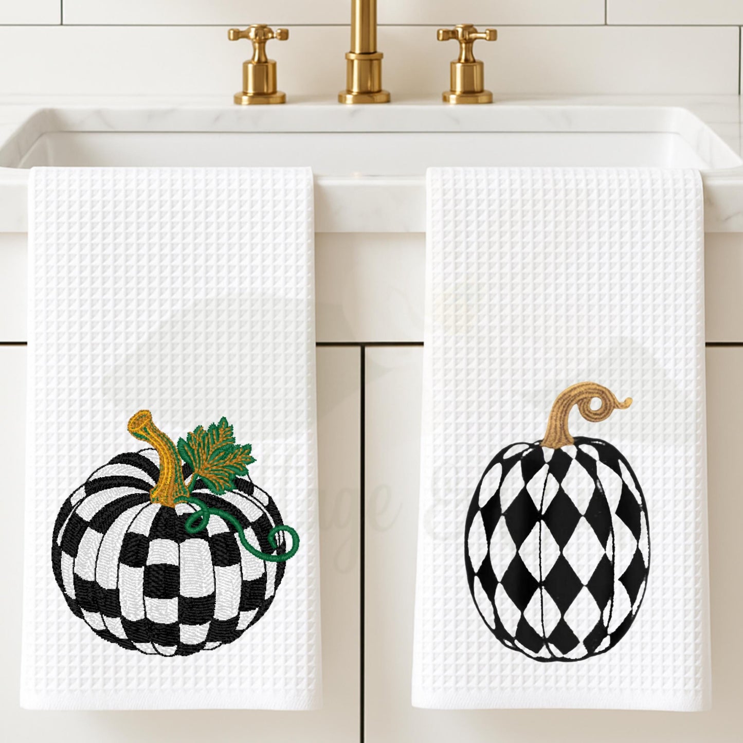 Checkered Royal Blue and White Pumpkin Tea Towel Set: Waffle-Weave Fall Kitchen Decor